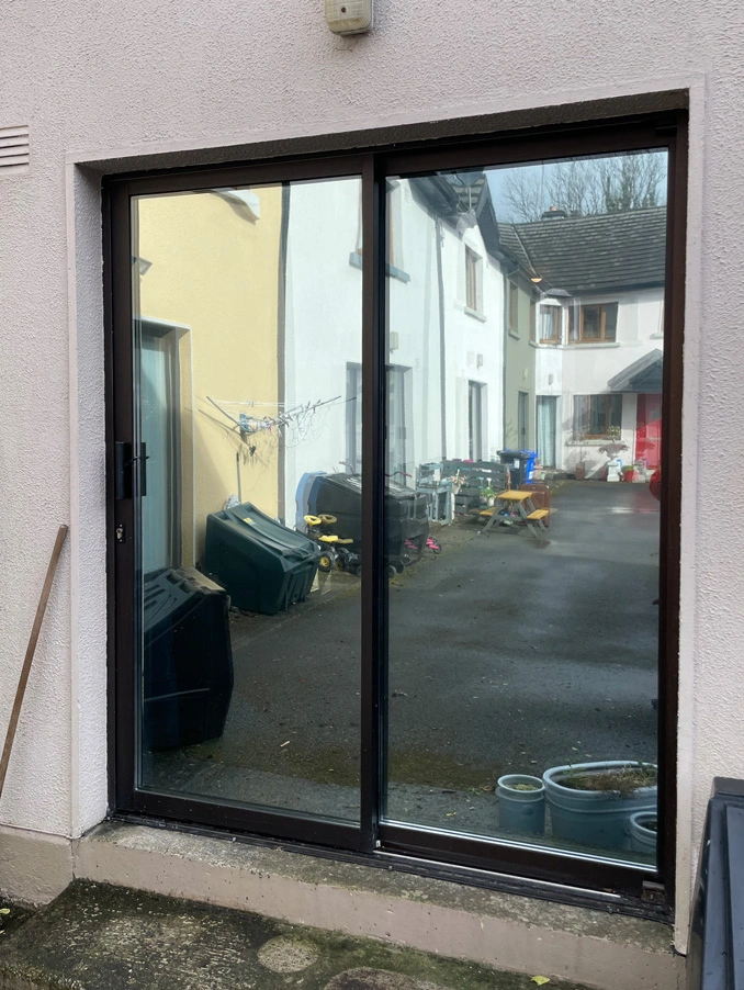 One-Way Mirror Residential 003