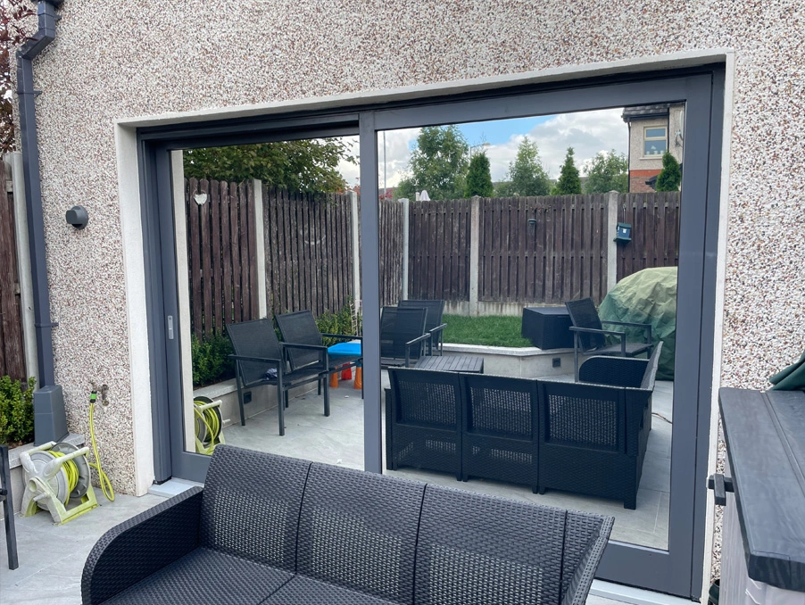 One-Way Mirror Residential 008