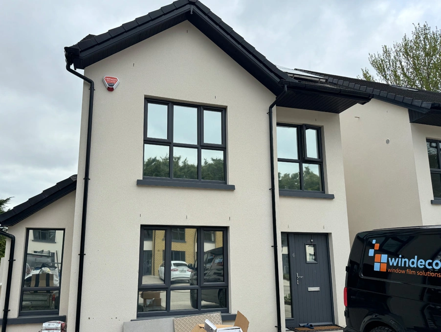 One-Way Mirror Residential 017